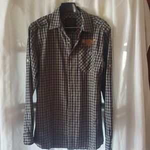 Modern Culture Mens L button down plaid shirt